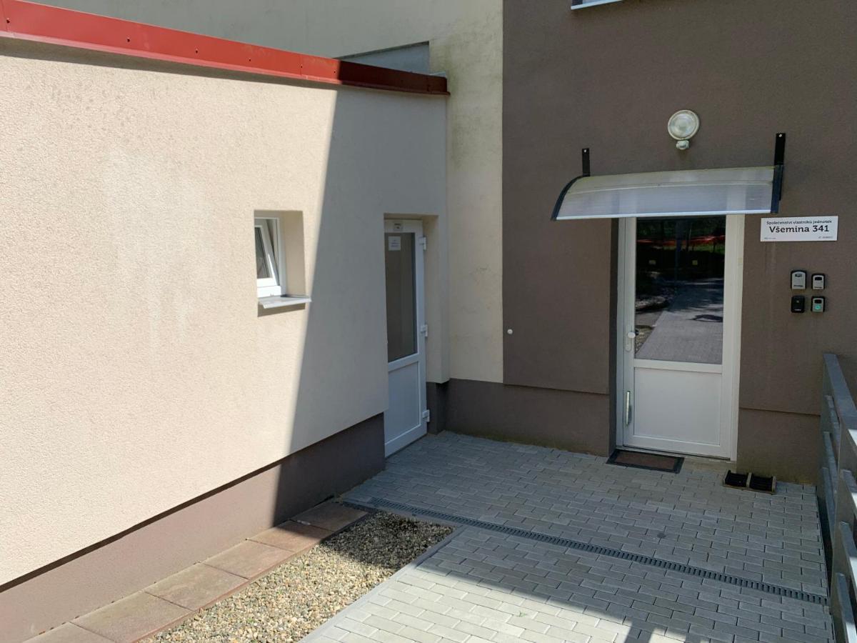 Vsemina Apartman Luzkovice Eksteriør billede